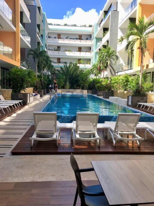 Your Exclusive Studio In The City - Top Amenities & Services For Free!! بلايا ديل كارمن المظهر الخارجي الصورة