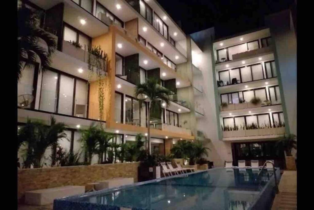 Your Exclusive Studio In The City - Top Amenities & Services For Free!! بلايا ديل كارمن المظهر الخارجي الصورة